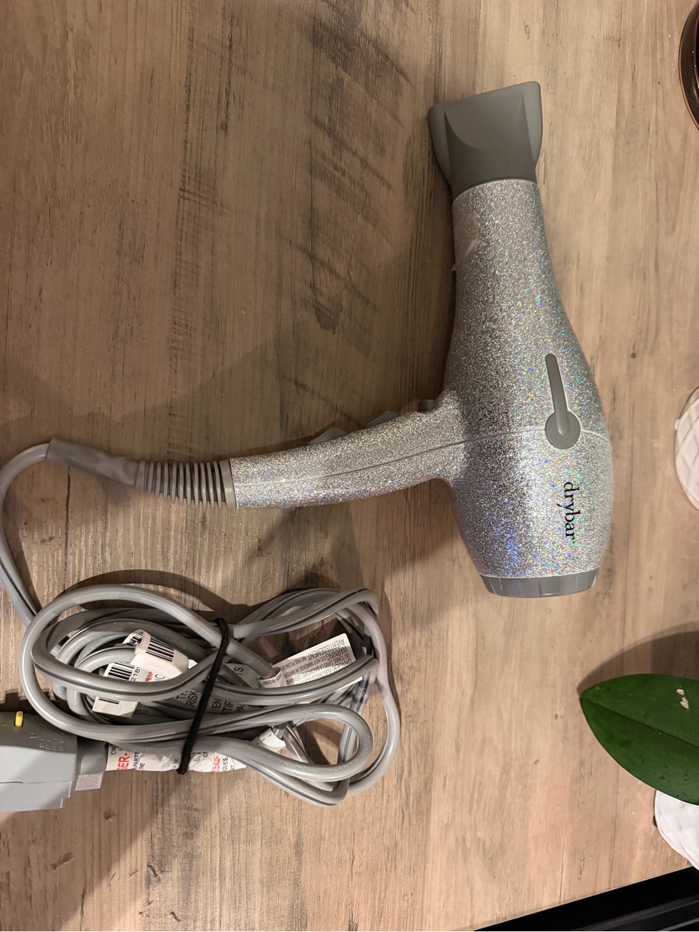 ✨🪩Drybar Buttercup Blow Dryer (Silver Glitter) LIMITED ADDITION 🪩✨